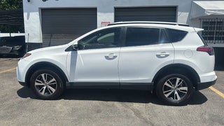 2018 Toyota RAV4 thumbnail – Hialeah, FL – 3