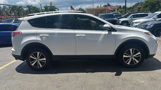 2018 Toyota RAV4 thumbnail – Hialeah, FL – 4