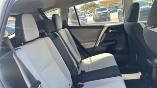 2018 Toyota RAV4 thumbnail – Hialeah, FL – 15