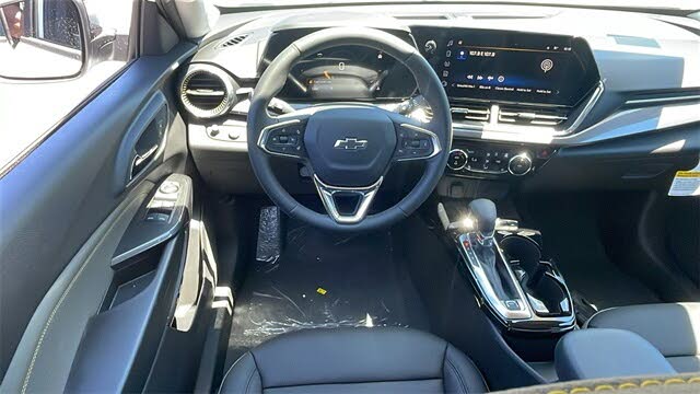 Image of 2025 Chevrolet Trax