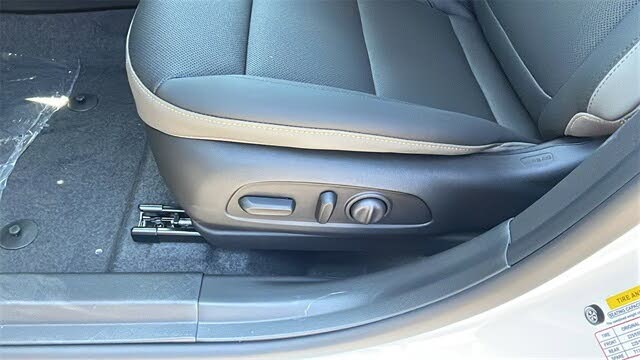 Image of 2025 Chevrolet Trax
