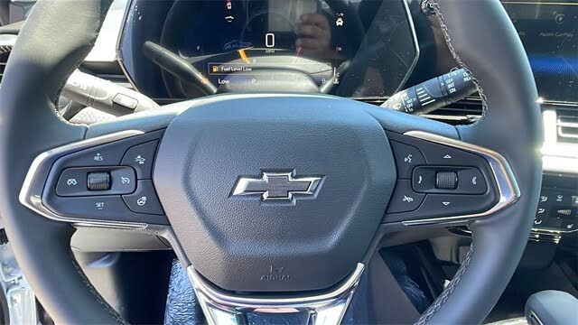 Image of 2025 Chevrolet Trax
