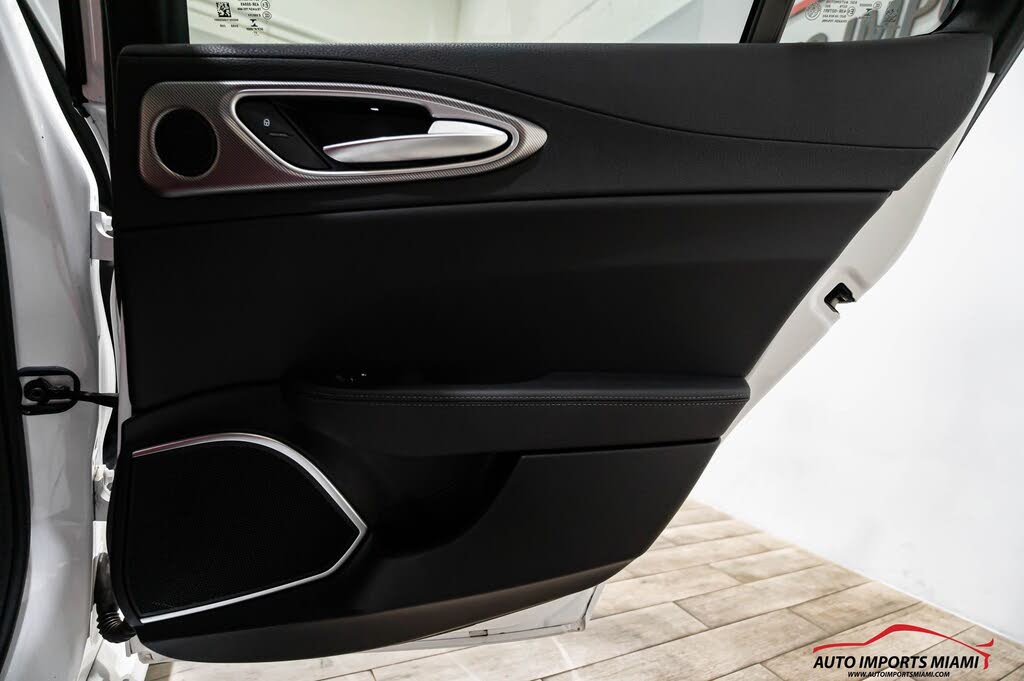 2022 Alfa Romeo Giulia Veloce
                                    for sale in Fort Lauderdale, FL – photo 59