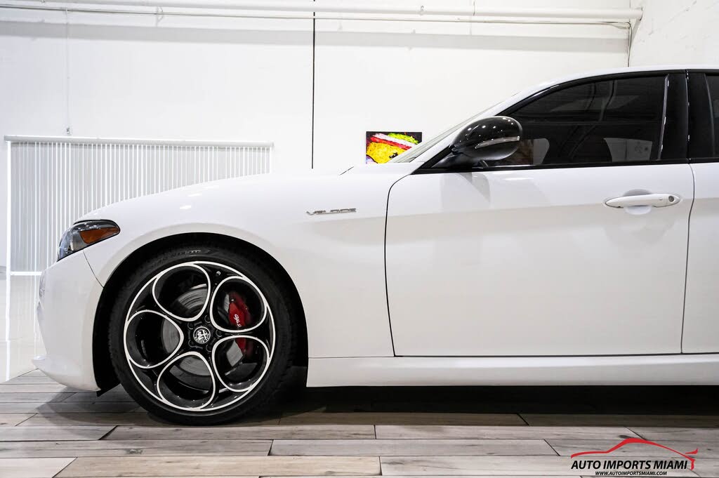 2022 Alfa Romeo Giulia Veloce
                                    for sale in Fort Lauderdale, FL – photo 19