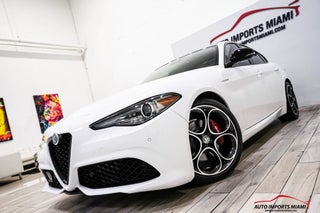 2022 Alfa Romeo Giulia thumbnail – Fort Lauderdale, FL – 3