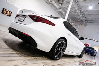 2022 Alfa Romeo Giulia thumbnail – Fort Lauderdale, FL – 32