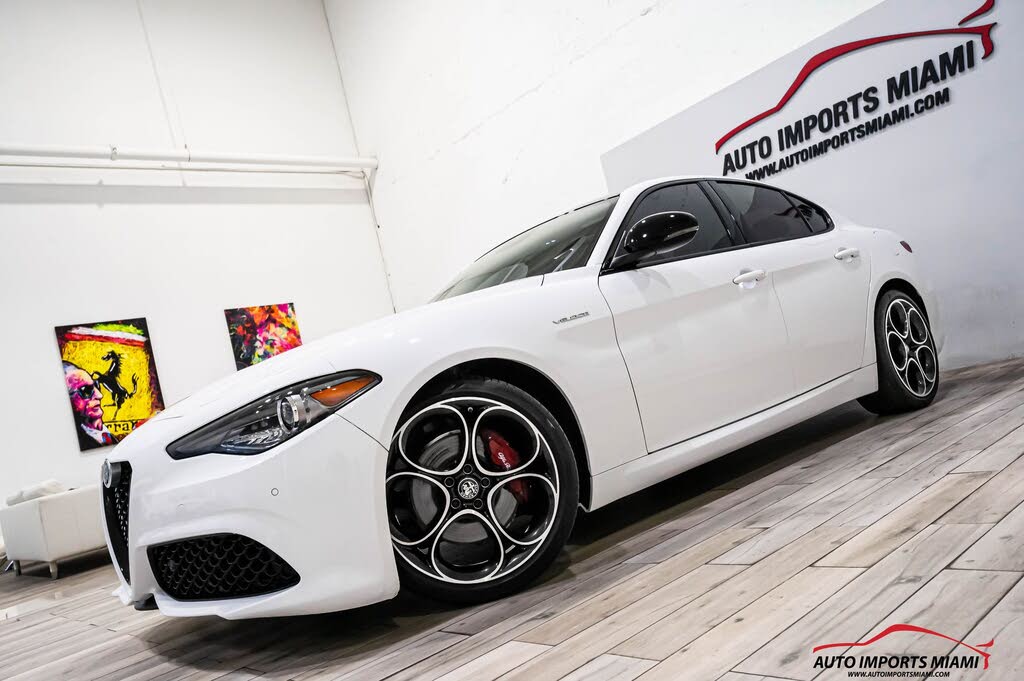 2022 Alfa Romeo Giulia Veloce
                                    for sale in Fort Lauderdale, FL – photo 7