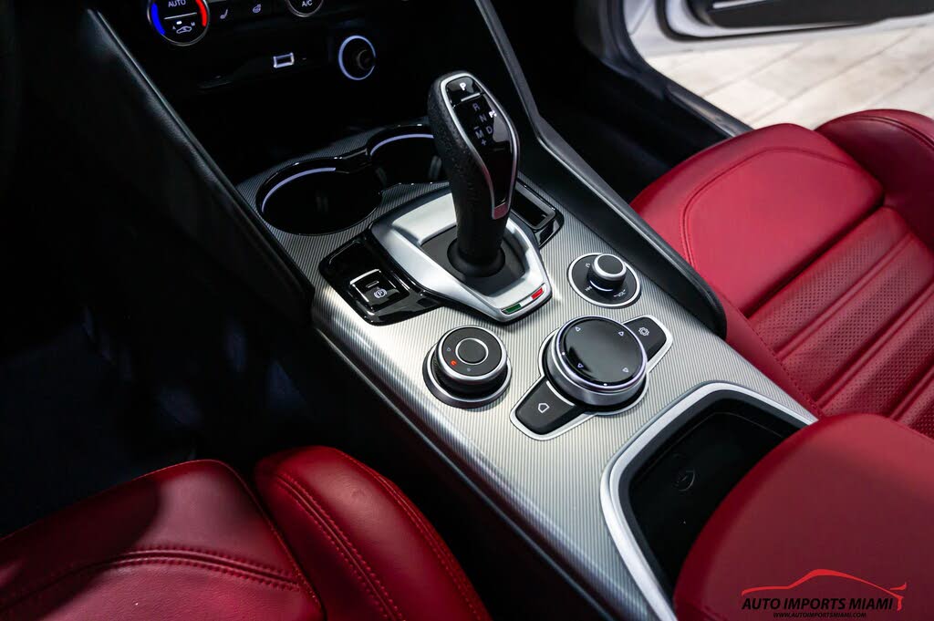 2022 Alfa Romeo Giulia Veloce
                                    for sale in Fort Lauderdale, FL – photo 70