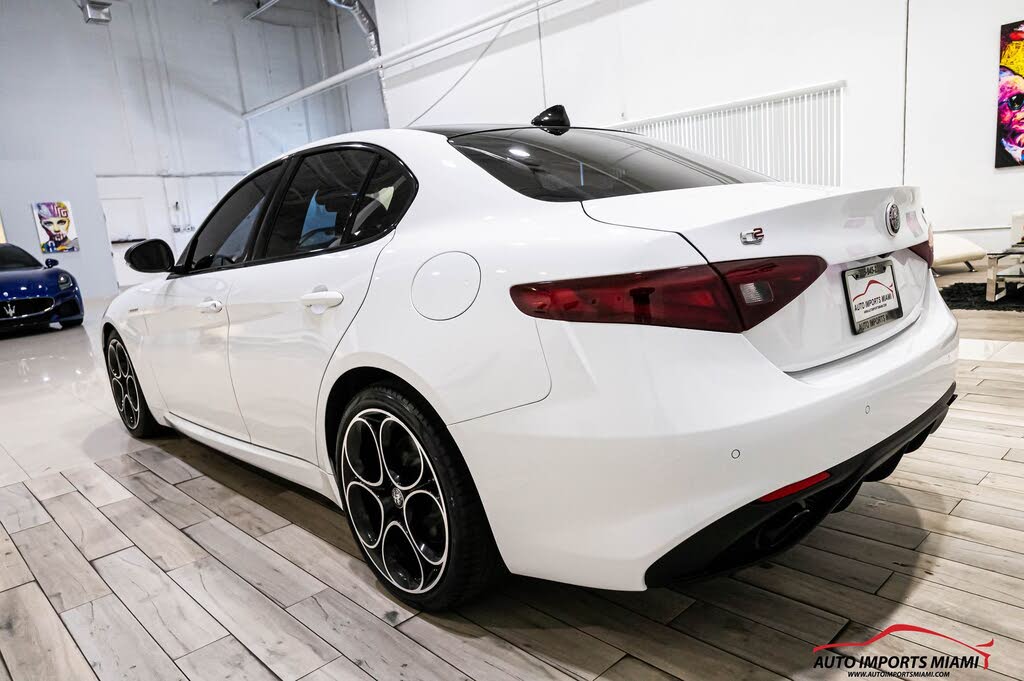 2022 Alfa Romeo Giulia Veloce
                                    for sale in Fort Lauderdale, FL – photo 22