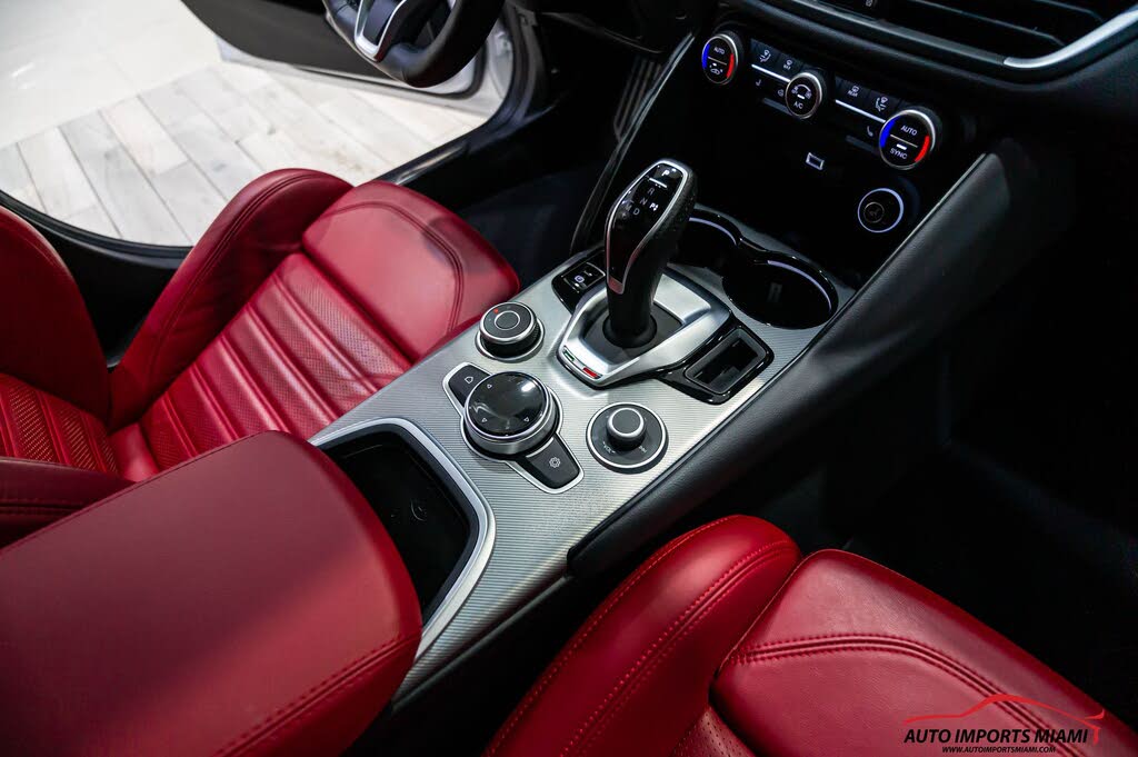 2022 Alfa Romeo Giulia Veloce
                                    for sale in Fort Lauderdale, FL – photo 69