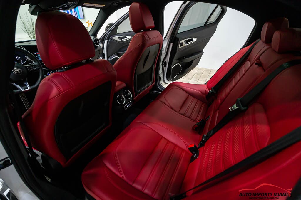 2022 Alfa Romeo Giulia Veloce
                                    for sale in Fort Lauderdale, FL – photo 61