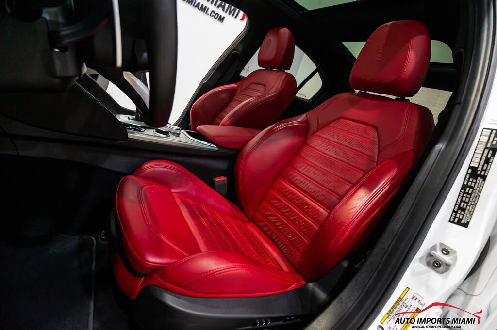 2022 Alfa Romeo Giulia Veloce
                                    for sale in Fort Lauderdale, FL – photo 48