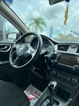2016 Nissan Sentra thumbnail – Miami, FL – 7