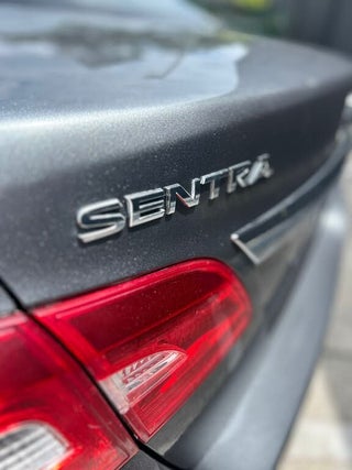 2016 Nissan Sentra thumbnail – Miami, FL – 12