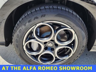 2025 Alfa Romeo Tonale thumbnail – Fort Lauderdale, FL – 9