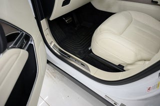 2025 Land Rover Range Rover thumbnail – Miami, FL – 17