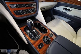 2022 Bentley Bentayga thumbnail – Fort Lauderdale, FL – 36
