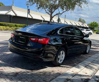 2020 Chevrolet Malibu thumbnail – Oakland Park, FL – 14