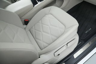 2024 Volkswagen Atlas thumbnail – Fort Lauderdale, FL – 17