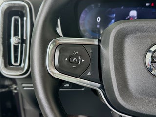 2025 Volvo XC40 thumbnail – Pompano Beach, FL – 16