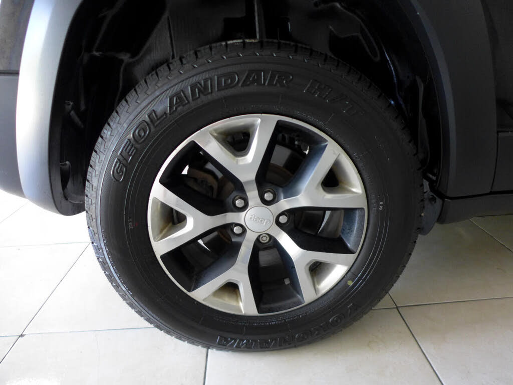2018 Jeep Cherokee Trailhawk
                                    for sale in Pompano Beach, FL – photo 75