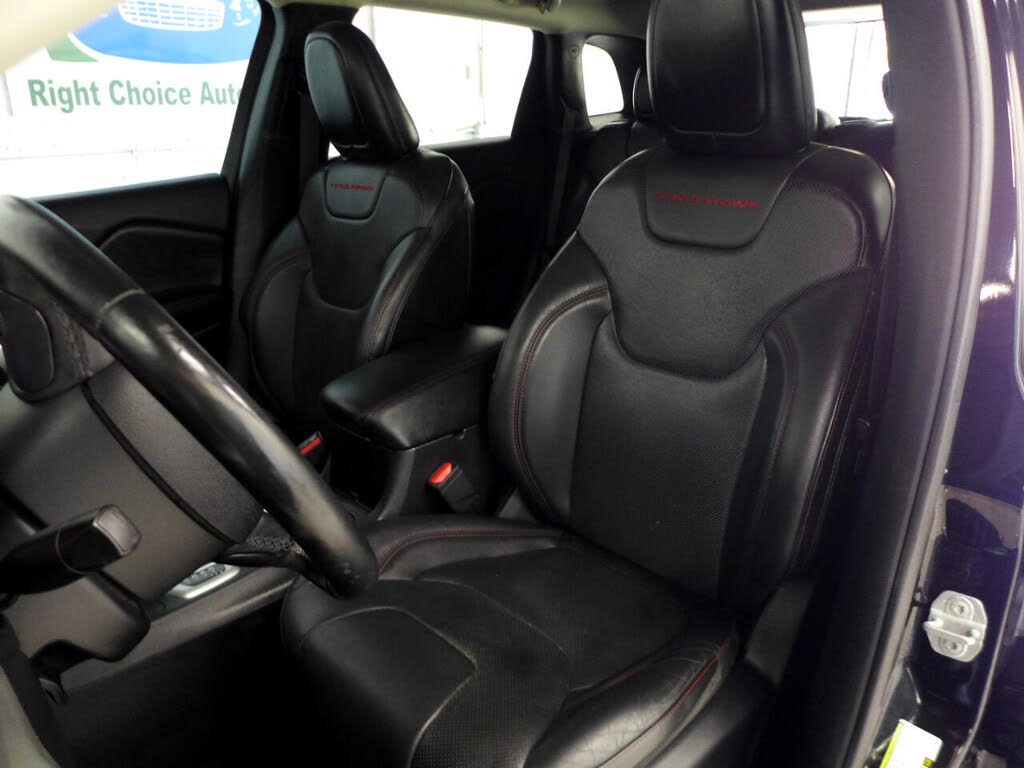 2018 Jeep Cherokee Trailhawk
                                    for sale in Pompano Beach, FL – photo 40