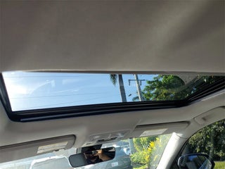 2017 Toyota Highlander thumbnail – Delray Beach, FL – 16