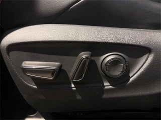 2019 Toyota RAV4 thumbnail – Pembroke Pines, FL – 4