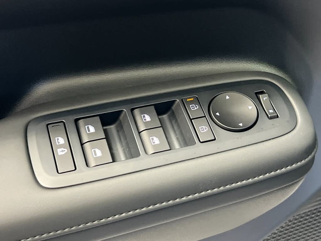 Image of 2025 Hyundai Santa Fe Hybrid