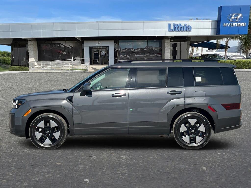 Image of 2025 Hyundai Santa Fe Hybrid