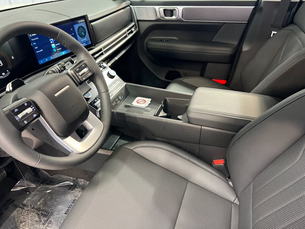 Image of 2025 Hyundai Santa Fe Hybrid