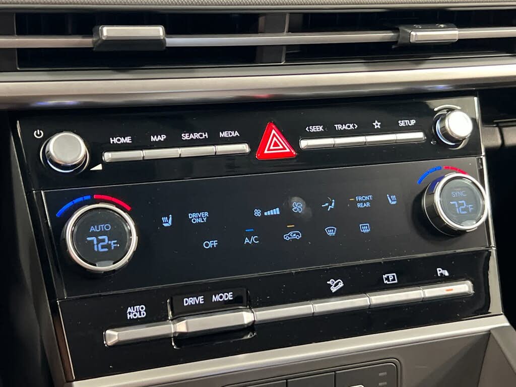 Image of 2025 Hyundai Santa Fe Hybrid