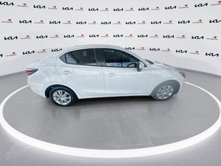 2020 Toyota Yaris thumbnail – Hollywood, FL – 9