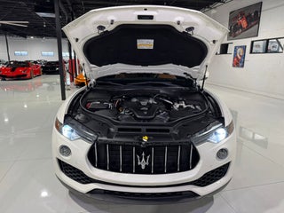 2018 Maserati Levante thumbnail – Ft. Lauderdale, FL – 43