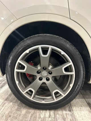 2017 Maserati Levante thumbnail – Miami, FL – 10