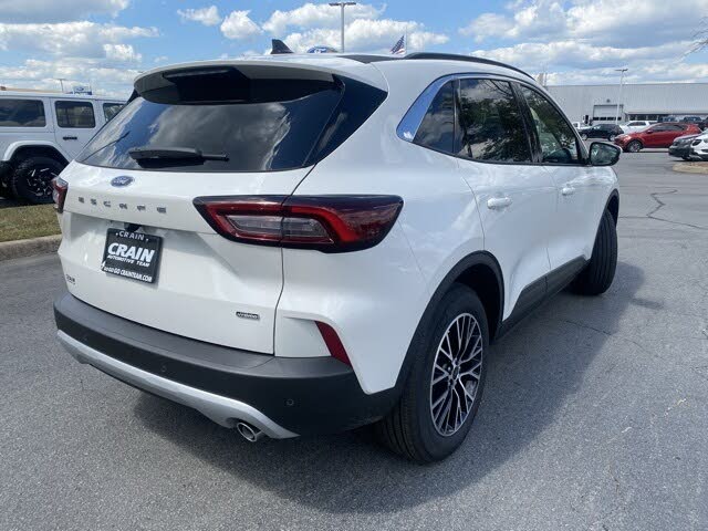 Image of 2024 Ford Escape Plug-In Hybrid