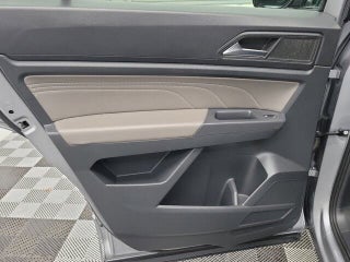 2021 Volkswagen Atlas Cross Sport thumbnail – Coral Springs, FL – 15