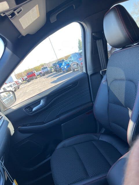 Image of 2024 Ford Escape Hybrid