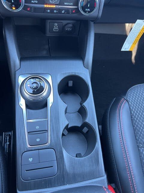 Image of 2024 Ford Escape Hybrid