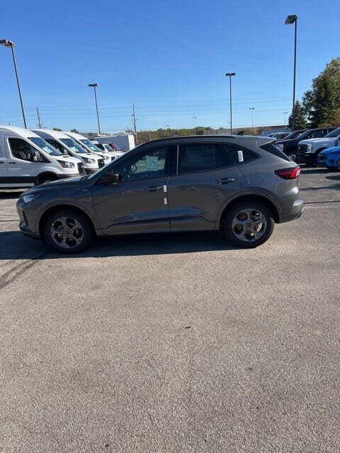 Image of 2024 Ford Escape Hybrid