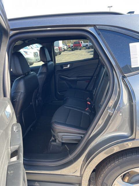 Image of 2024 Ford Escape Hybrid