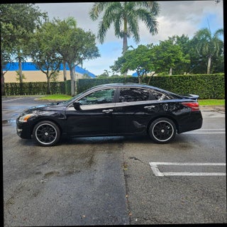2013 Nissan Altima thumbnail – Miami, FL – 8