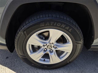 2021 Toyota RAV4 thumbnail – Davie, FL – 9