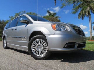 2013 Chrysler Town and Country thumbnail – Boca Raton, FL – 6