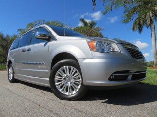 2013 Chrysler Town and Country thumbnail – Boca Raton, FL – 5