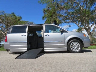 2013 Chrysler Town and Country thumbnail – Boca Raton, FL – 2