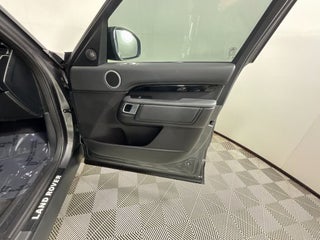 2017 Land Rover Discovery thumbnail – North Miami, FL – 21
