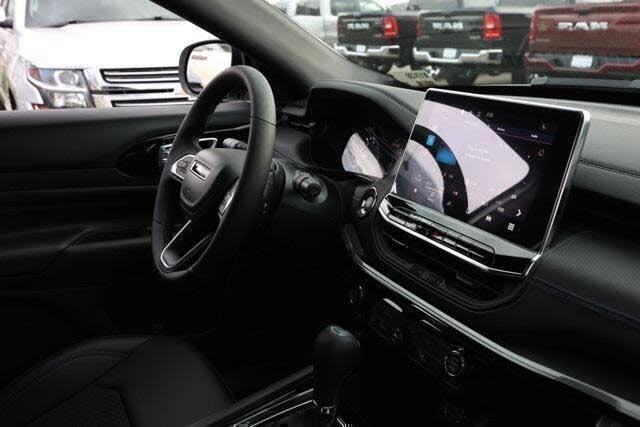 Image of 2025 Jeep Compass