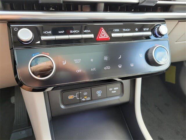 Image of 2025 Hyundai Tucson Hybrid