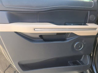 2022 Ford Expedition MAX thumbnail – Miami Shores, FL – 21